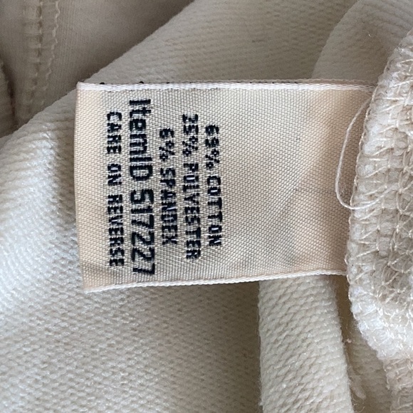 ll bean capris pants cream colour  outside everyday drawstring. Med to LG no tag - Picture 4 of 5